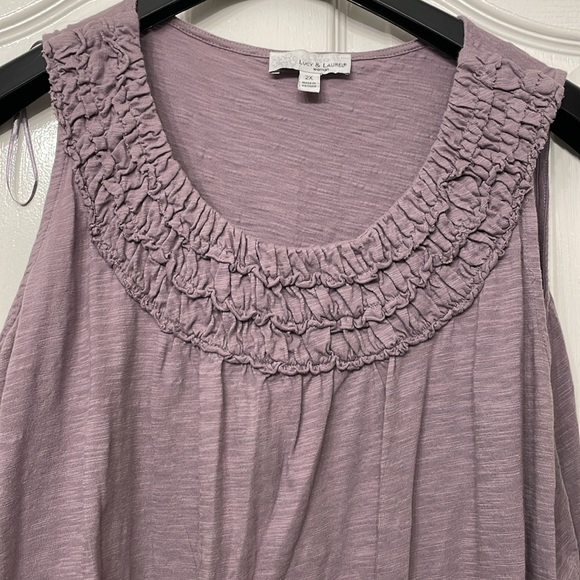 Light purple tank top - Picture 2 of 3